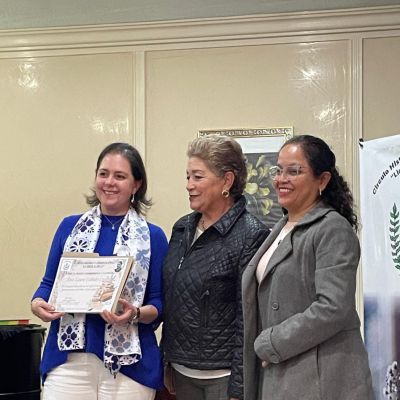 Presentación del libro con Alba Tzuyuki Flores Romero